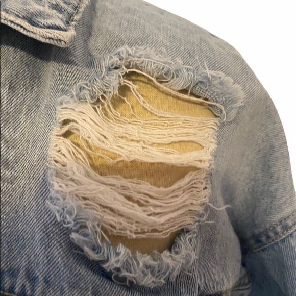 Women’s Forever 21 Distressed Jean Jacket • Medium - Picture 4 of 16